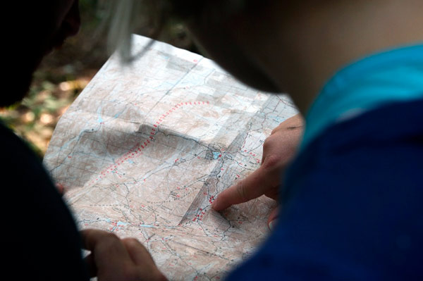 viajar para conocer personas