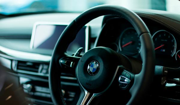 https://www.kedin.es/el-coche-una-herramienta-imprescindible/
