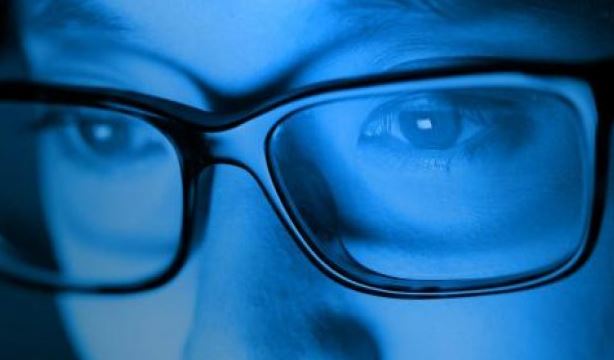 exposición a la luz azul