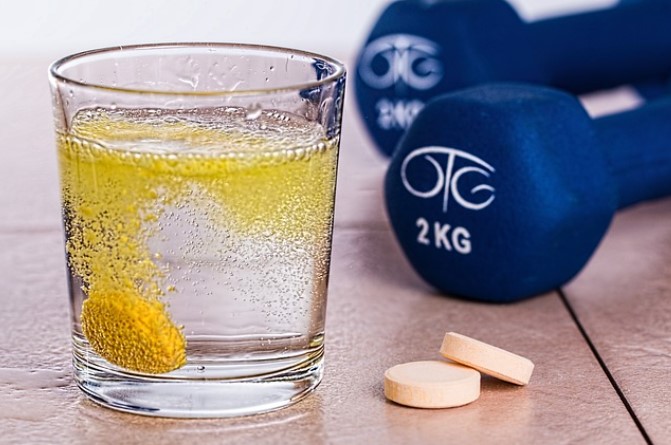 consumir suplementos de aminoácidos