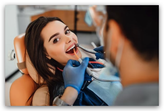 clínica dental en Huelva