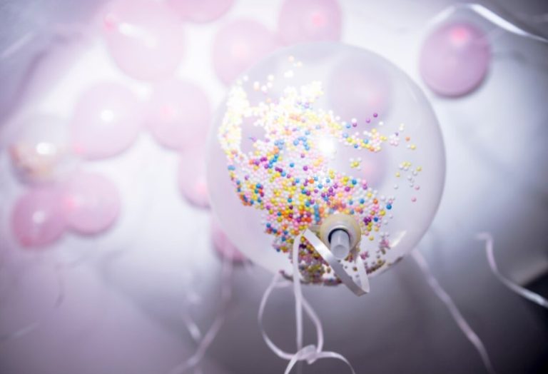 decorar con globos para fiestas